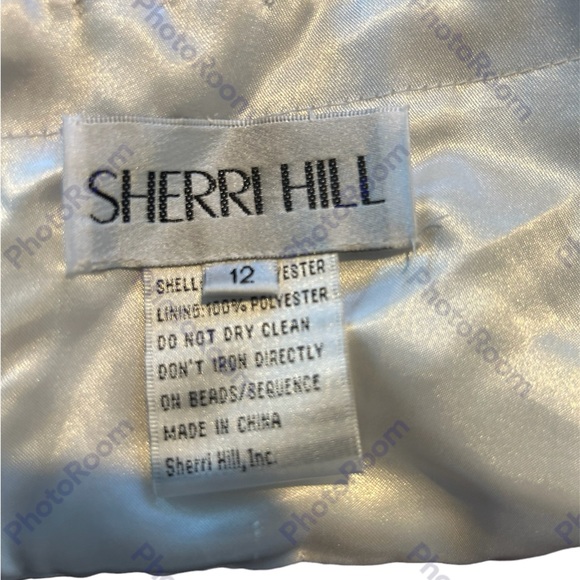 Sherri Hill Prom Dress - Picture 12 of 13